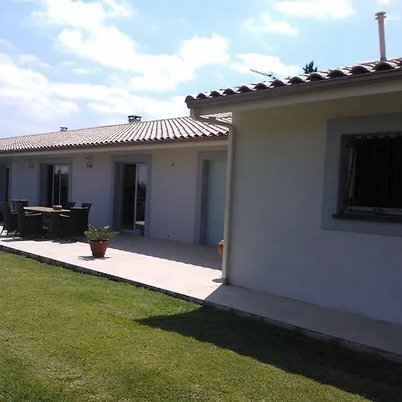 Panzió Relais De L'alsou- Piscine 3*